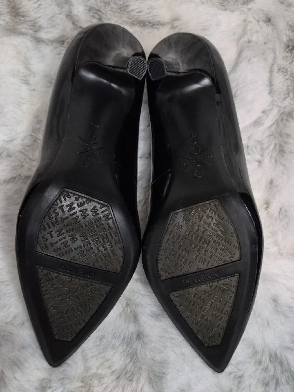 Nine West glossy patent